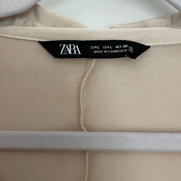 Zara Shoulder Pad Satin Effect Button Down Shirt - Picture 5 of 5